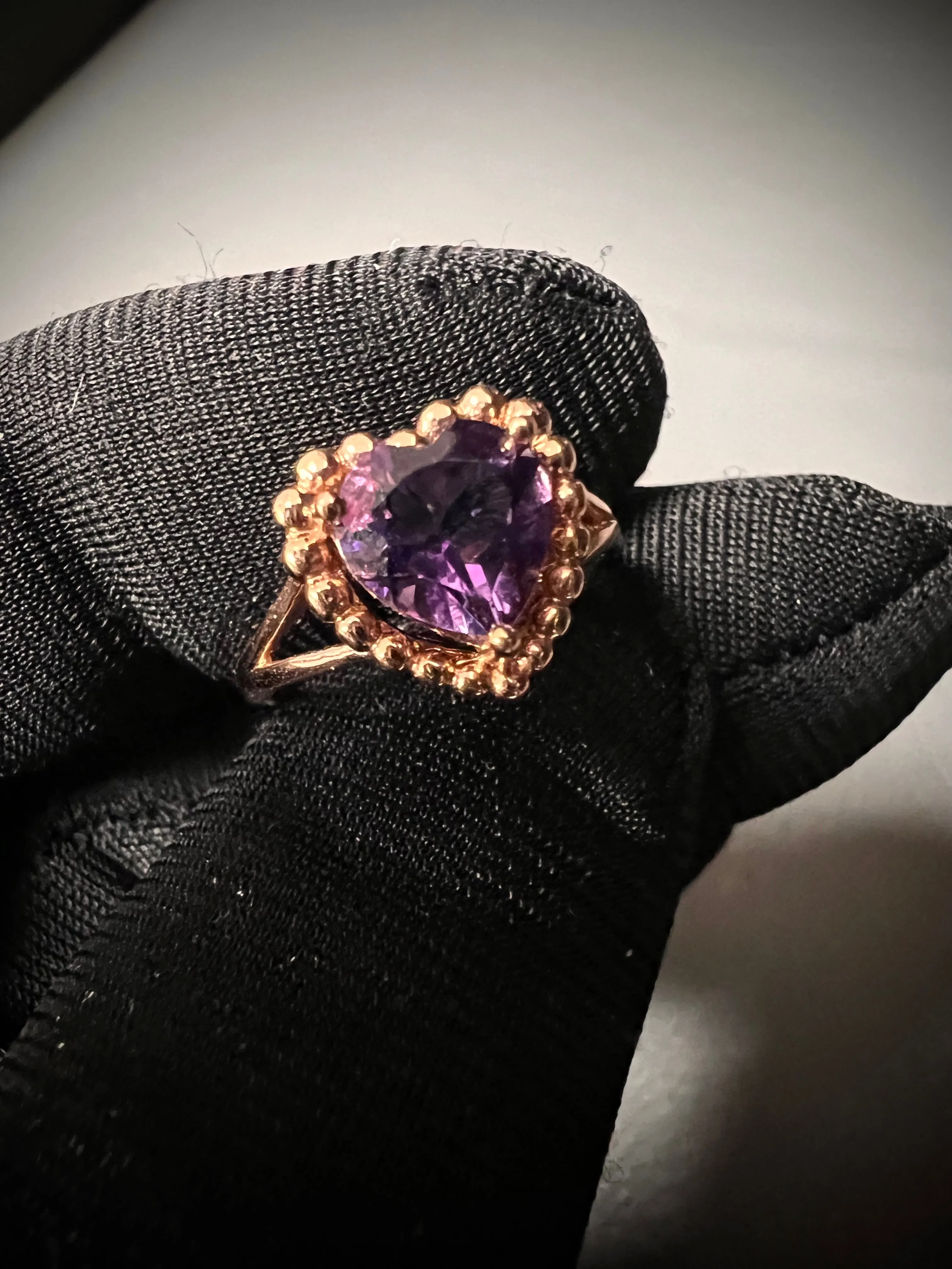 10K Rose Gold Amethyst heart ring