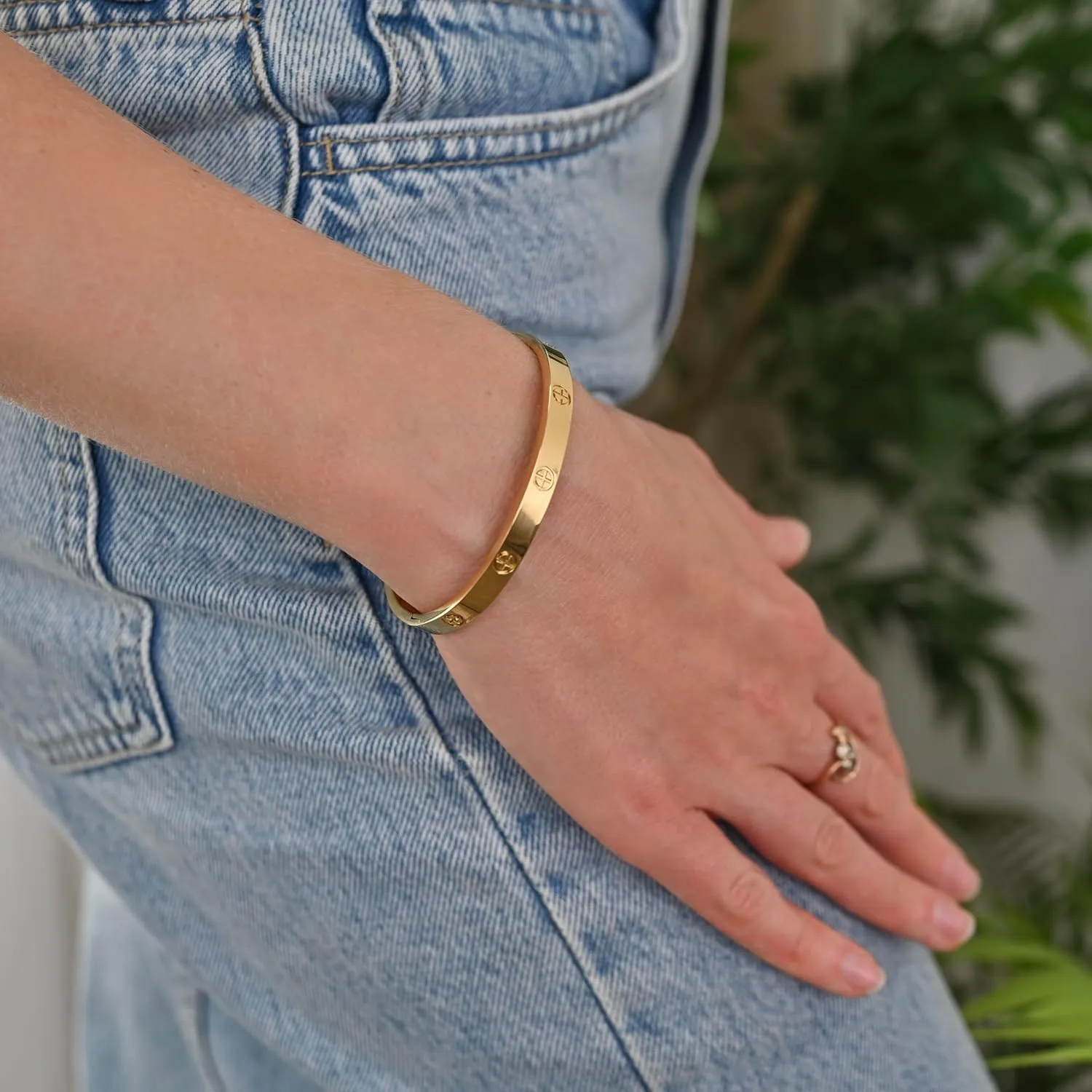 18k Gold Plated Bracelet for Women, Non Tarnish Stainless Steel Jewelry with Crystal Cubic Zirconia Stones. Trendy Love Friendship Designer Bracelet Jewelry Gift.