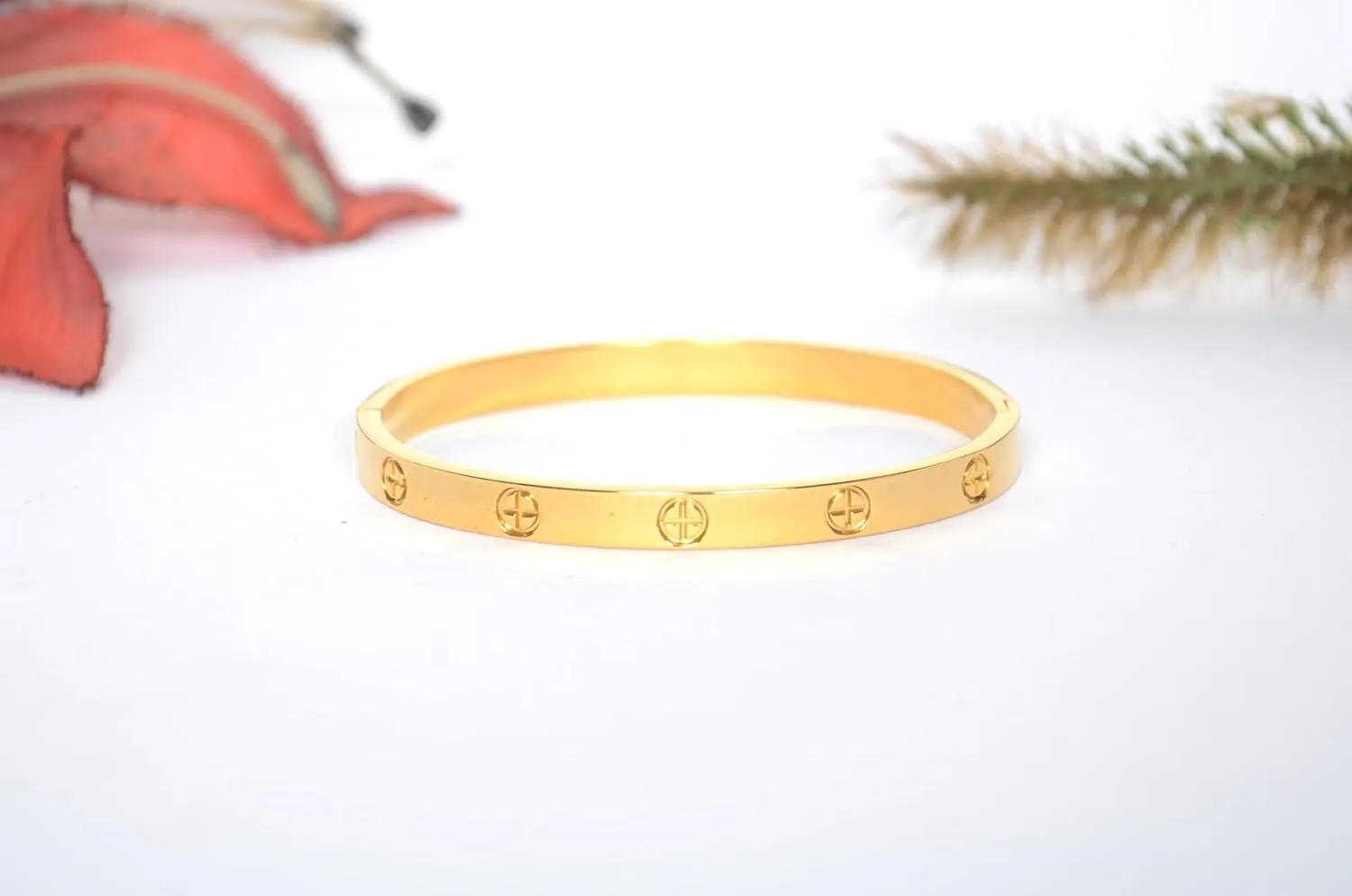 18k Gold Plated Bracelet for Women, Non Tarnish Stainless Steel Jewelry with Crystal Cubic Zirconia Stones. Trendy Love Friendship Designer Bracelet Jewelry Gift.