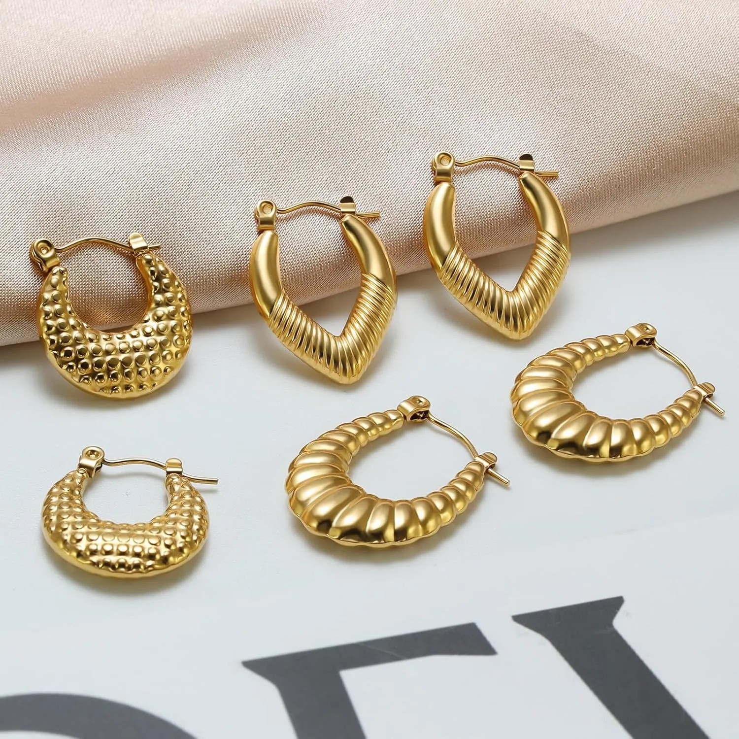 3 Pairs Surgical Steel 14K Gold Plated Hoop Earrings Hypoallergenic Chunky Gold Earrings Thick Lightweight Hoop Huggie Earrings Sets for Women