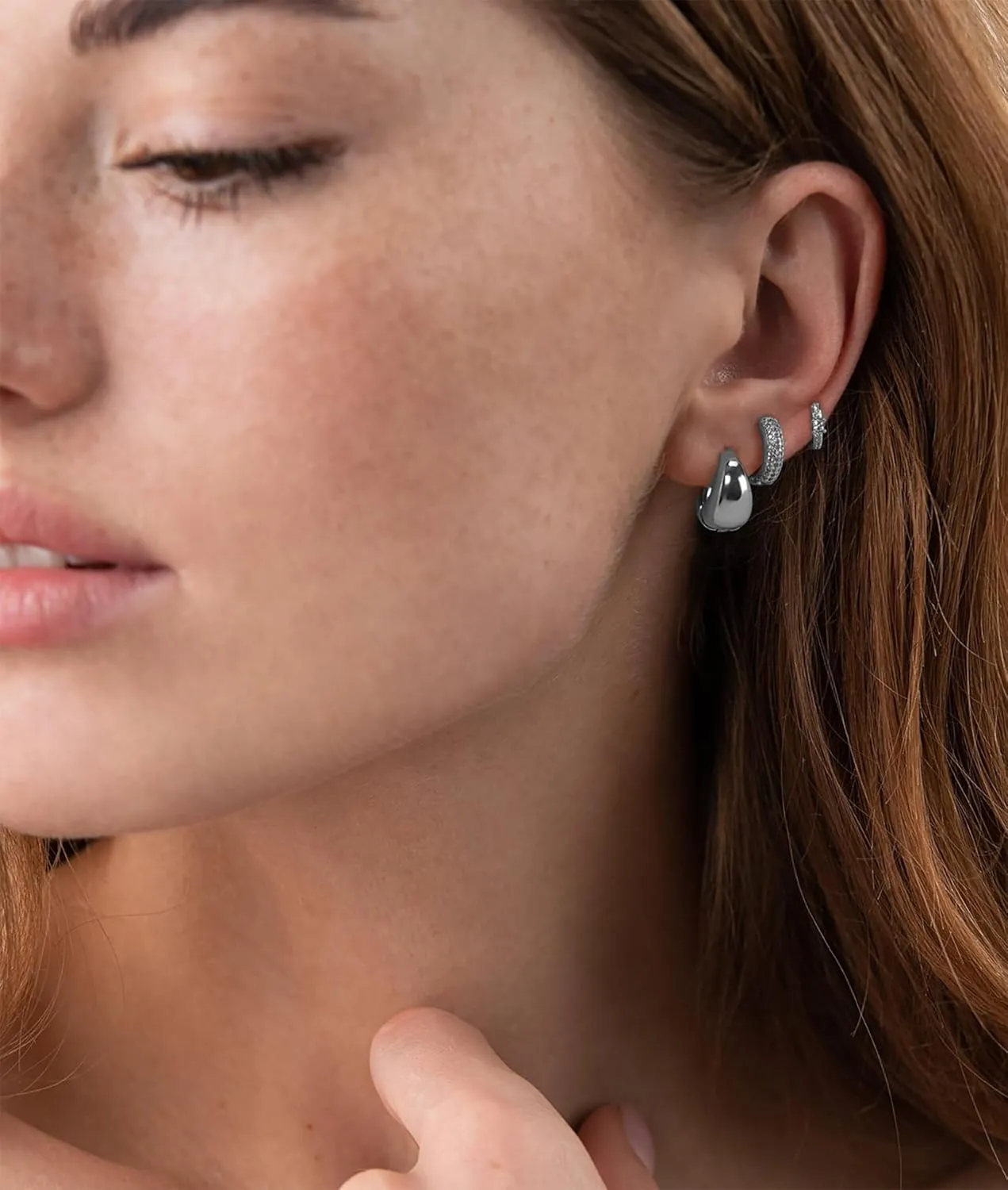 3/4 Pairs Gold Hoop Earrings for Women Dainty 14K Gold Plated Chunky Earrings Small Huggies Hoop Earrings Set Multiple Piercing Tiny Ball CZ Hoop Earrings Jewelry Gift for Girls