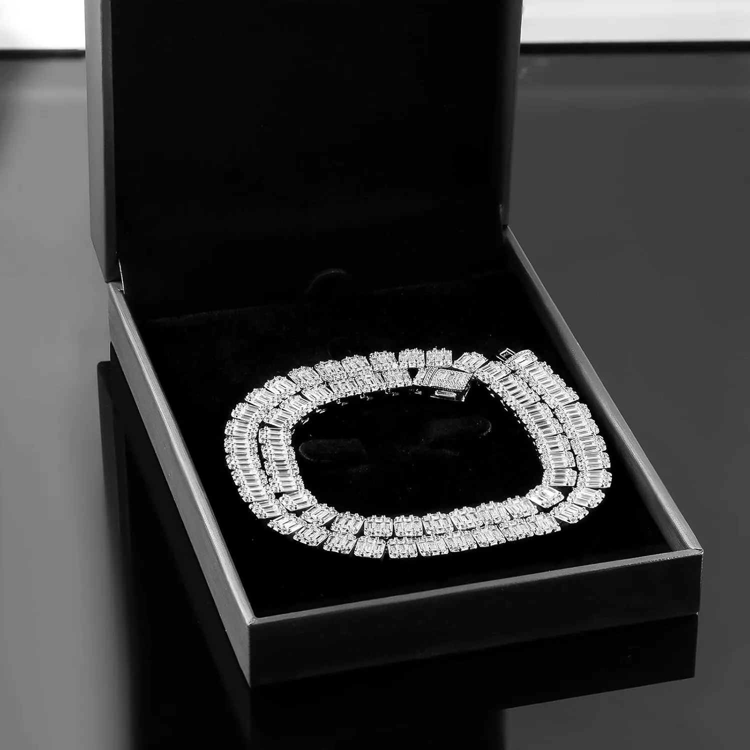 8MM Baguette Tennis Chain for Men Women, AAAAA  Cubic Zirconia Tennis Necklaces 18k Gold Plated Simulated Diamond Chains Full CZ Iced Out Hip Hop Bling Link Charm Choker Cuban Miami Men's Jewelry 18/20inch