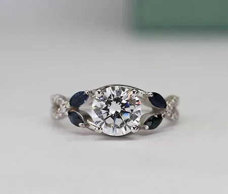 Alba - Round Lab Diamond Engagement Ring (IGI Certified)