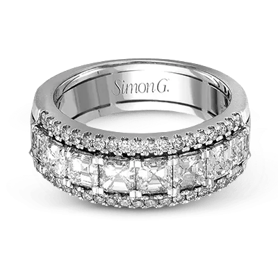 Anniversary Ring In 18k Gold With Diamonds