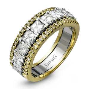 Anniversary Ring In 18k Gold With Diamonds