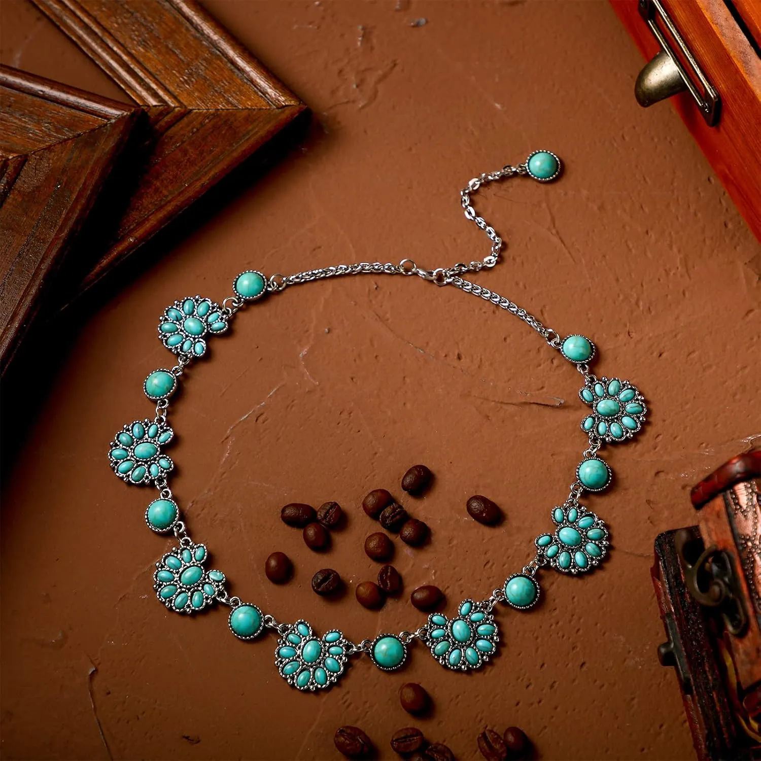 Bonuci Turquoise Collar Necklace Long Necklaces for Women Western Jewelry Silver Boho Jewelry Pendant Choker Collar with Buckle for Women