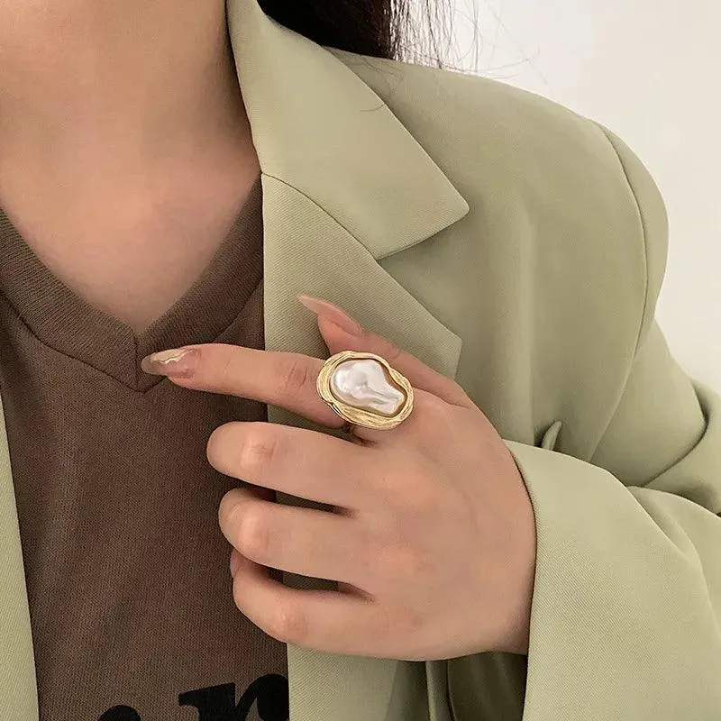 Cala Adjustable Pearl Ring
