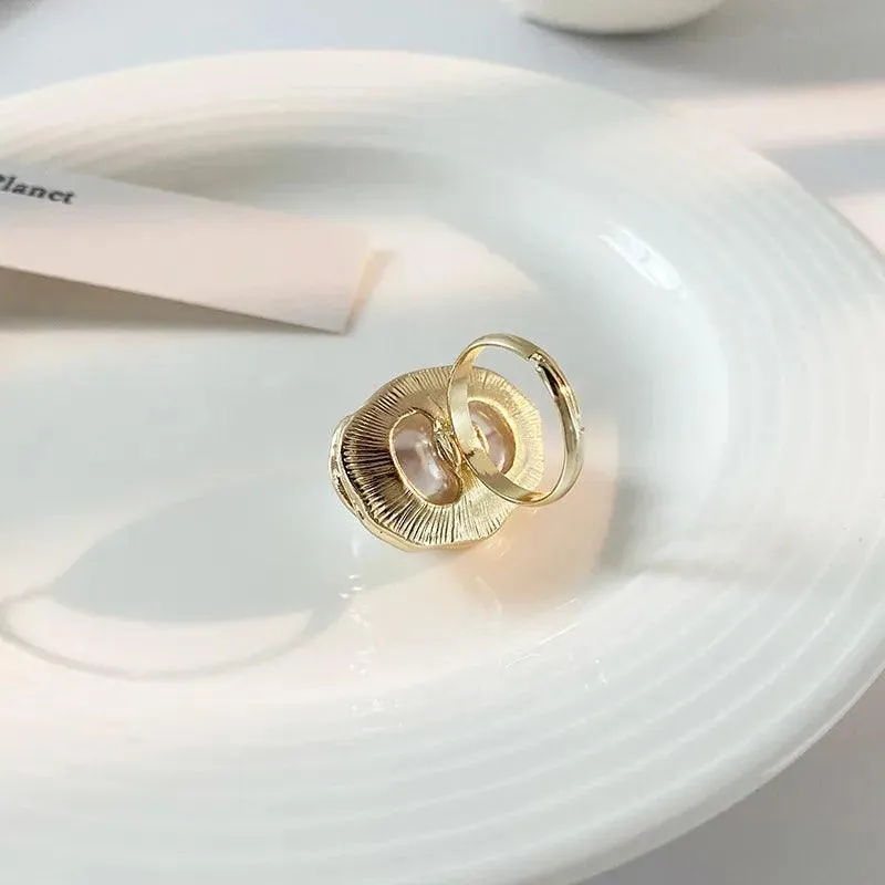 Cala Adjustable Pearl Ring