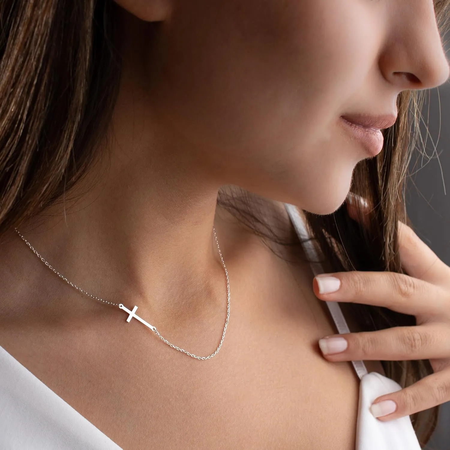 Cross Necklace for Women - 18K Gold Plated Cross Necklace Dainty Gold Cross Necklace Tiny Sideway Cross Choker Necklace Gold Cross Necklaces for Women Gold Jewelry for Women Gifts