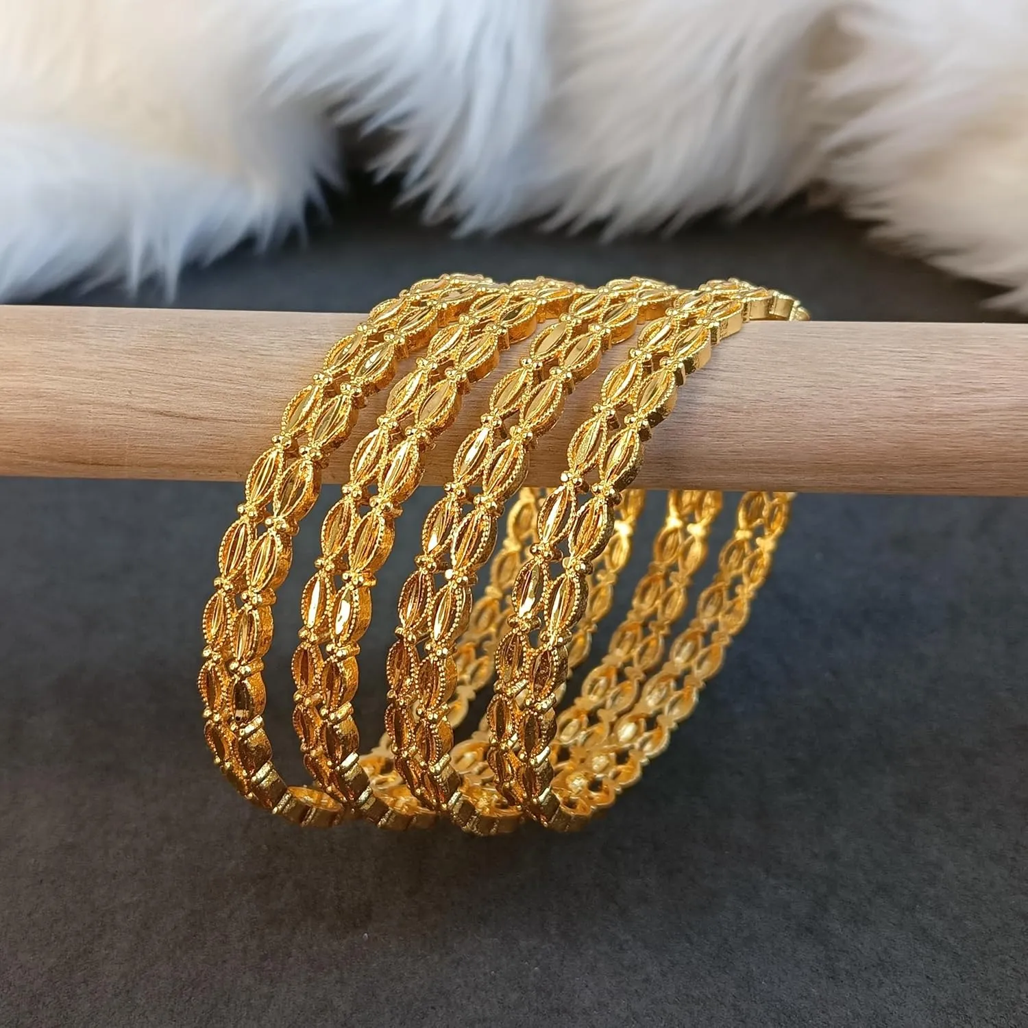 Efulgenz Gold Tone Indian Bangle Set for Women - Dubai Style Engraved Pattern Bracelet - Bridal Jewelry for Wedding Bollywood Fashion (4 Pcs)