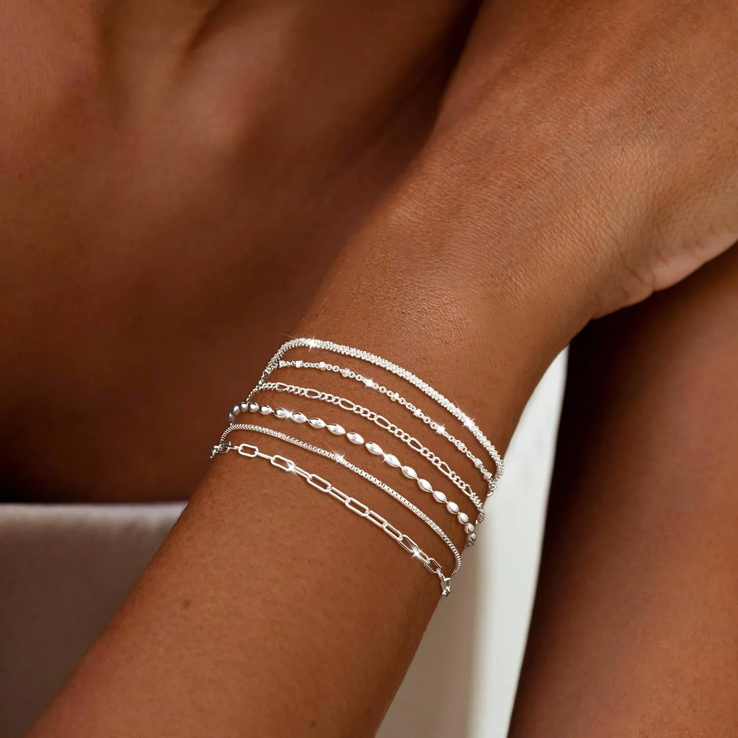 Hand Chain Bracelet Dainty Ring Bracelet Hand Chain for Women Gold Plated Bracelets Trendy Jewelry for Wedding Jewelry Birthday Gifts for Women