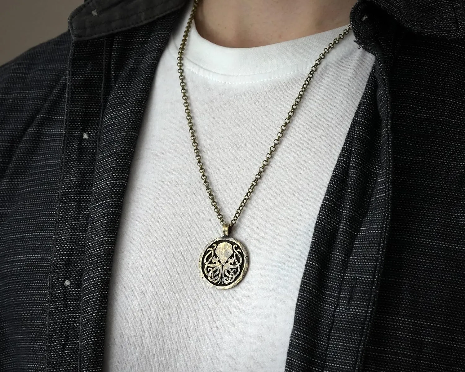 Handcrafted H.P. Lovecraft Cthulhu Octopus Necklace Pendant Jewelry Amulet Made Solid Brass Casting - Necklace for Men and Women