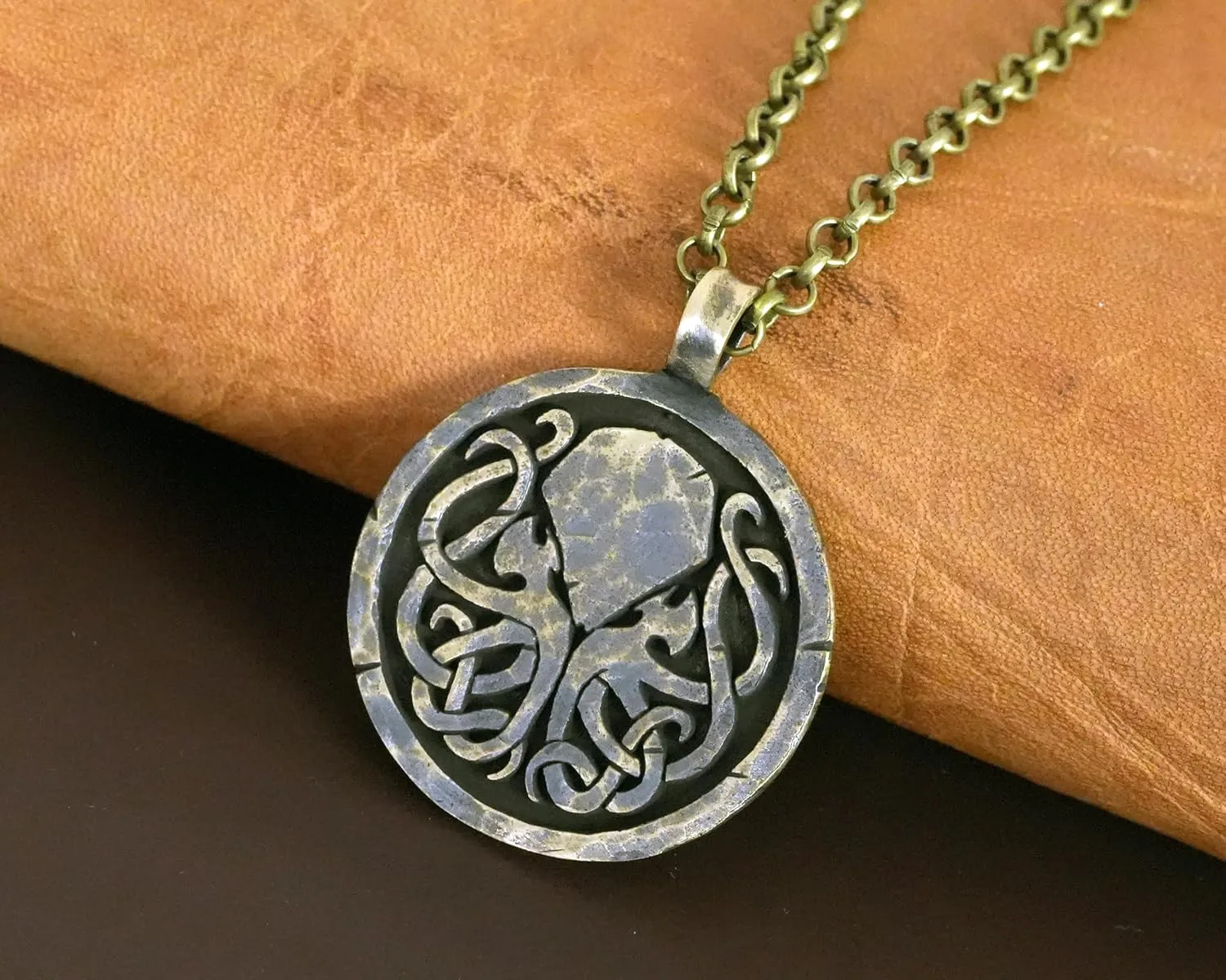 Handcrafted H.P. Lovecraft Cthulhu Octopus Necklace Pendant Jewelry Amulet Made Solid Brass Casting - Necklace for Men and Women