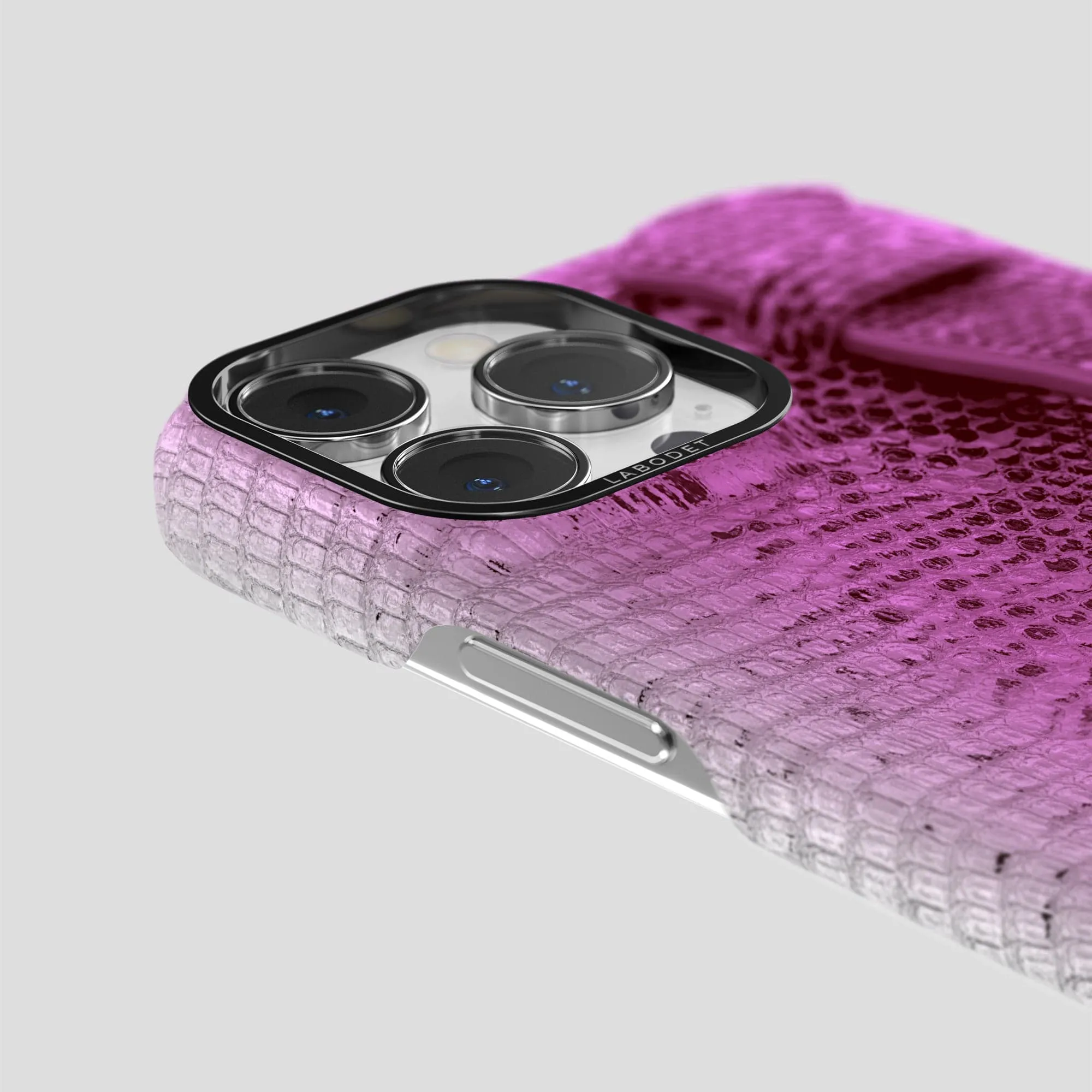 Handle Case For iPhone 13 Pro Max In Himalayan Lizard