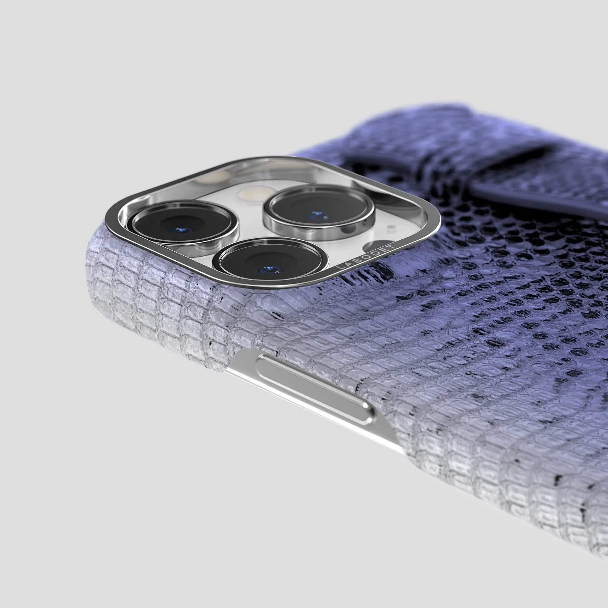 Handle Case For iPhone 13 Pro Max In Himalayan Lizard