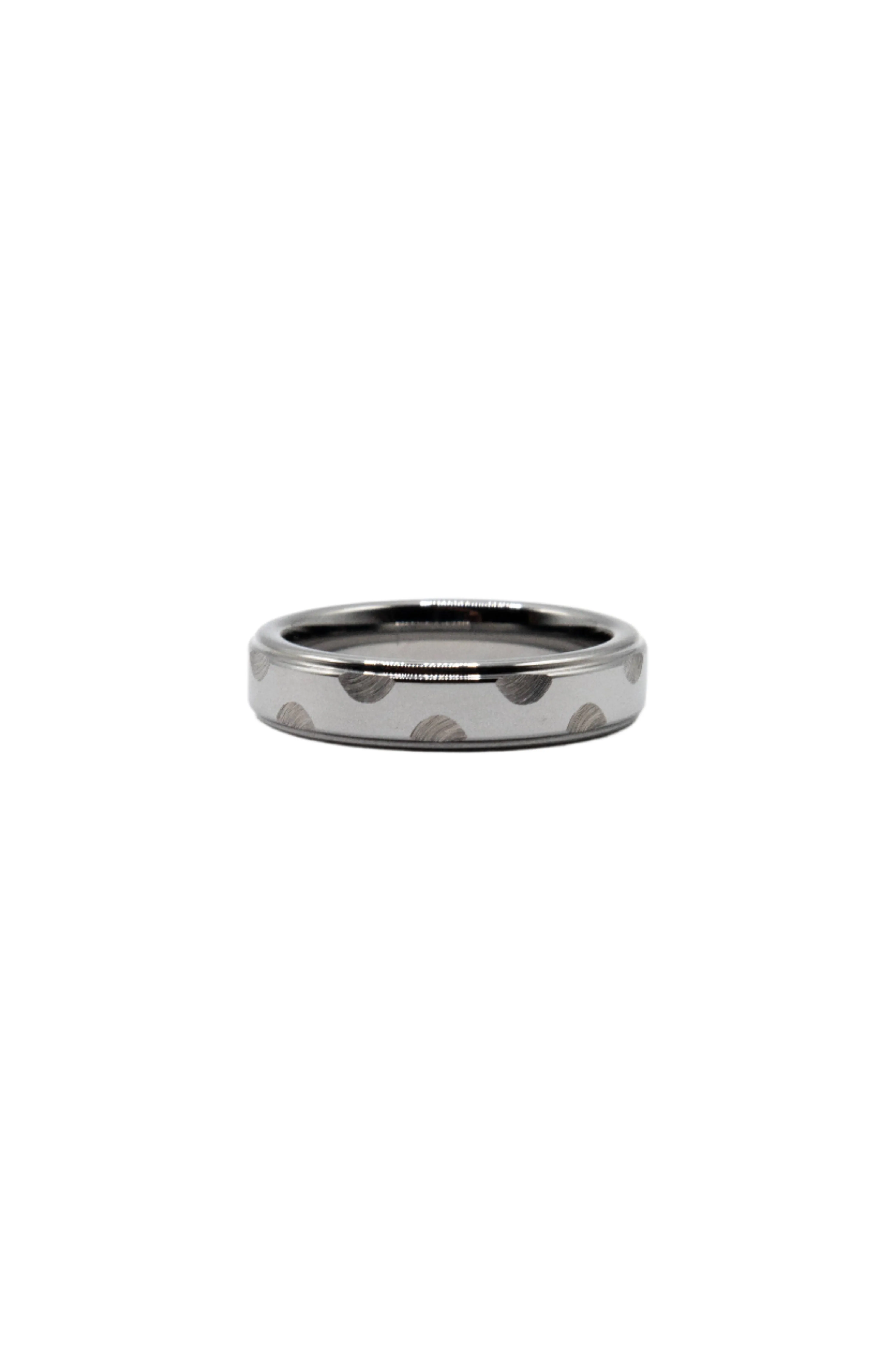 James Scallop Etched Tungsten Band Ring
