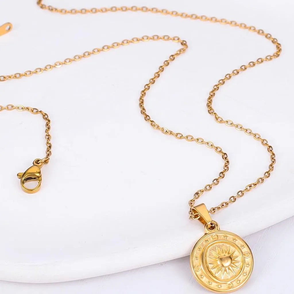 Jude Jewelers Stainless Steel Sun Moon Star Round Shaped Holiday Summer Beach Pendant Necklace