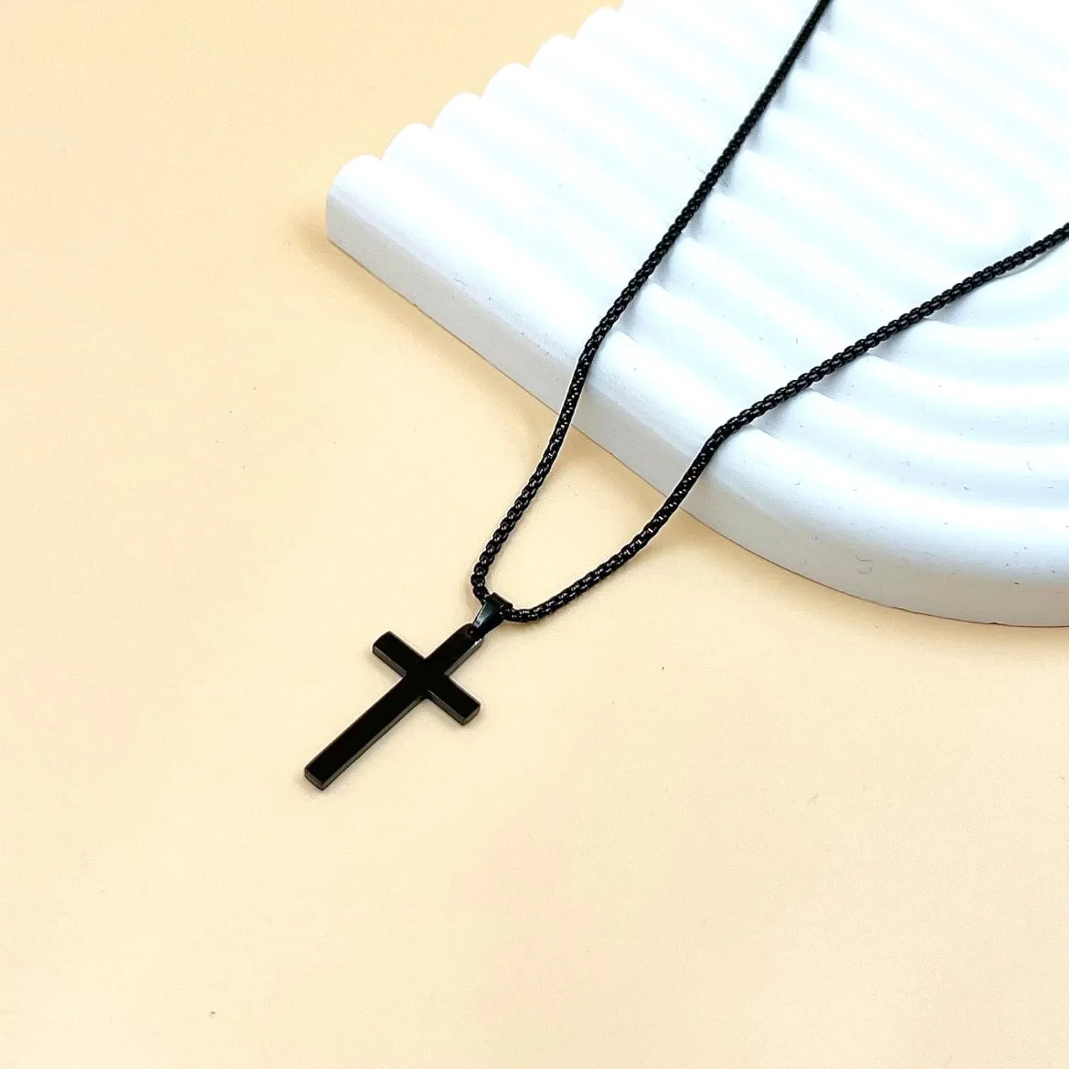 Layered Cross Necklace for Men, 18K Gold Silver Black Stainless Steel Mens Cross Necklaces Cross Chain Layered Rope Chain Cross Necklace for Men Women 16 18 20 22 24 Inch Necklace