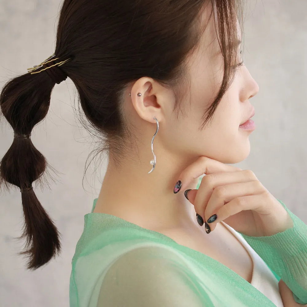 Long Wavy Bar Pearl Earrings