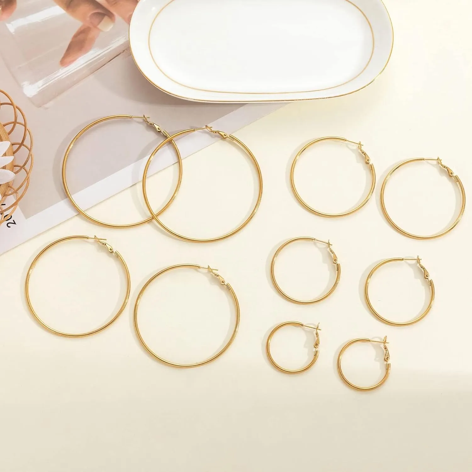 PABBEU Silver Hoop Earrings Large 316L Stainless Steel Earrings Lightweight Silver Earrings Hypoallergenic Big Thin Silver Earrings for Women s Boucle Doreille Femme 25/30/40/50/60/70mm
