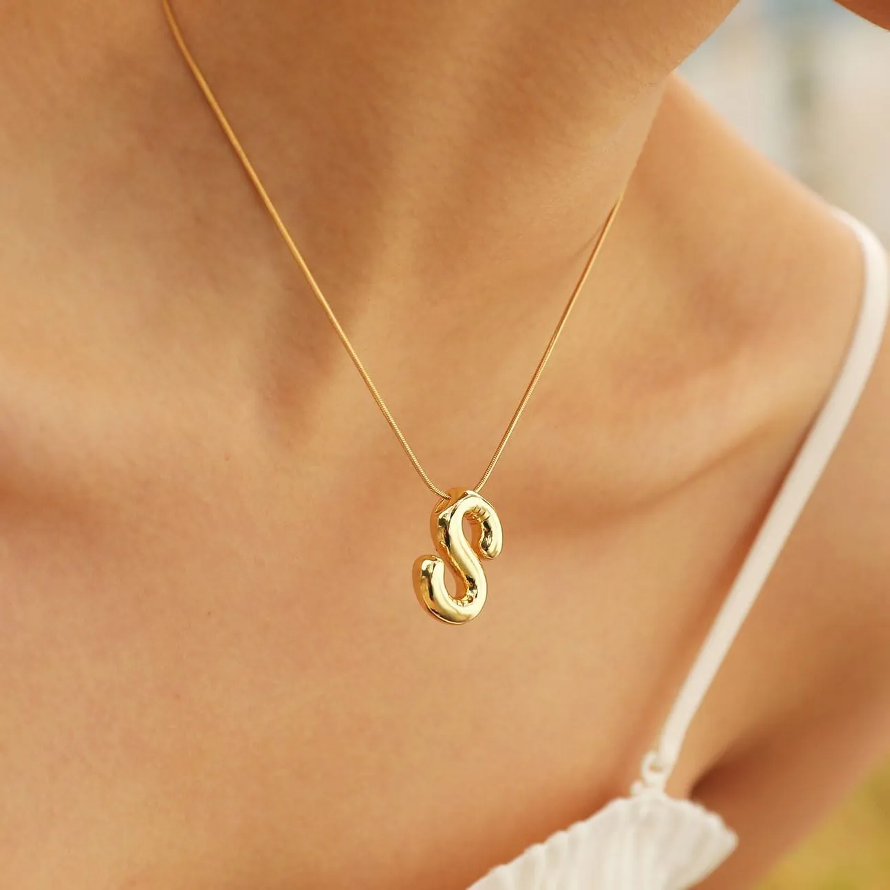 PANSHI Gold Initial Necklaces for    Layered Choker Bubble Letter Necklace Gold Jewelry Teen Gift Trendy Stuff Personalized Gifts for Women Her