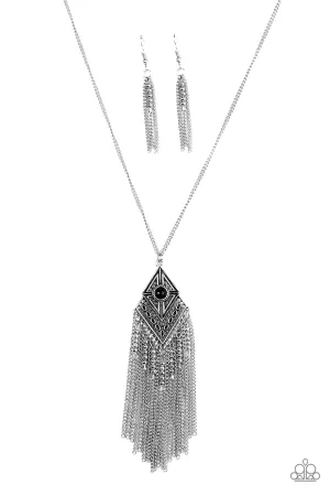 Paparazzi Necklace ~ The Adventure Begins - Black