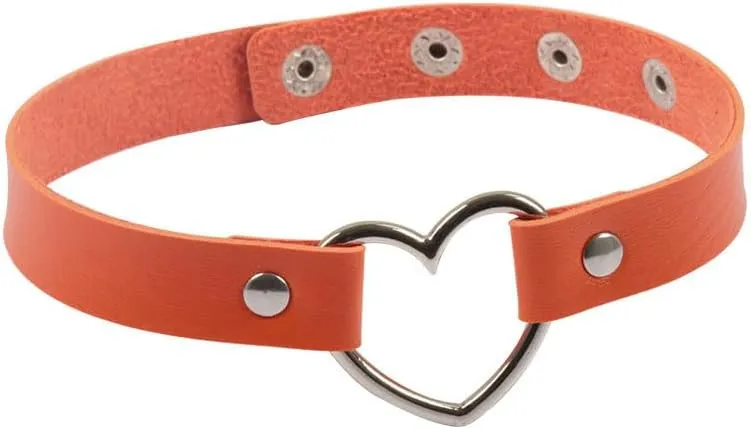 Pingyongchang PU Leather Heart Choker Necklace for Women Punk PU Gothic Adjustable Chain Collar Necklace Soft Collar Chain for Women Gifts Jewelry