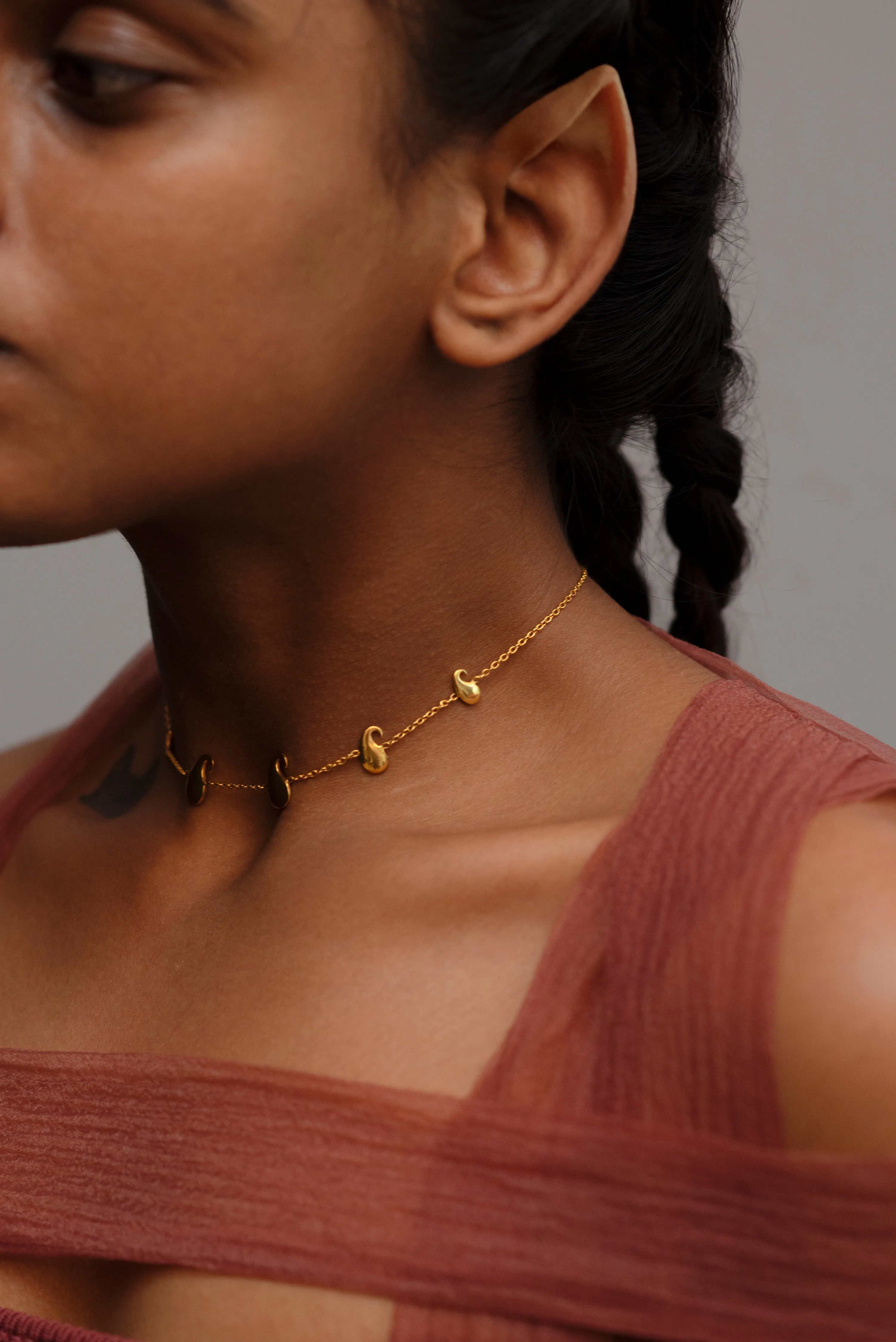 Posse Of Paisleys Choker
