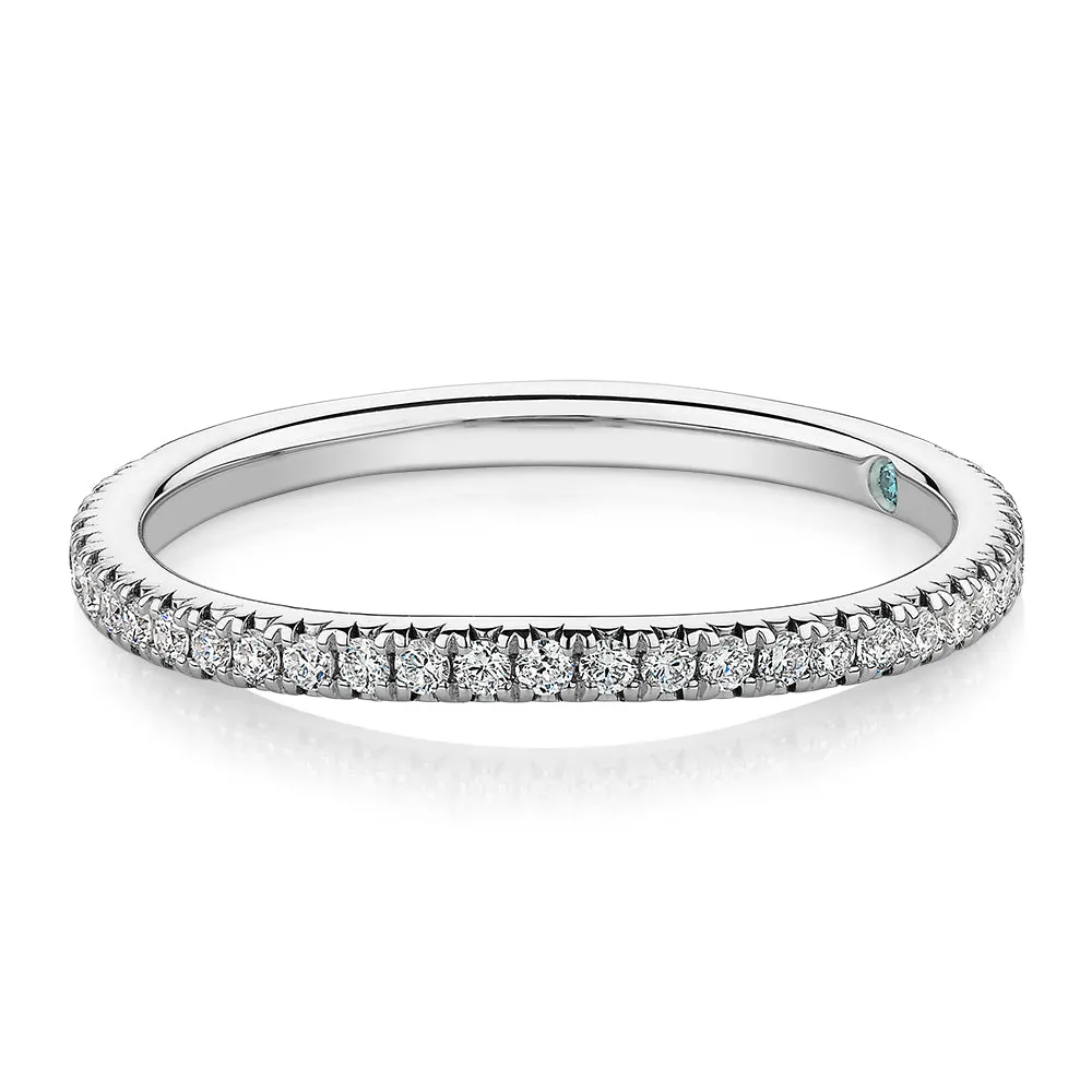 Premium Laboratory Created Diamond, 0.23 carat TW round brilliant curved wedding or eternity band in 18 carat white gold
