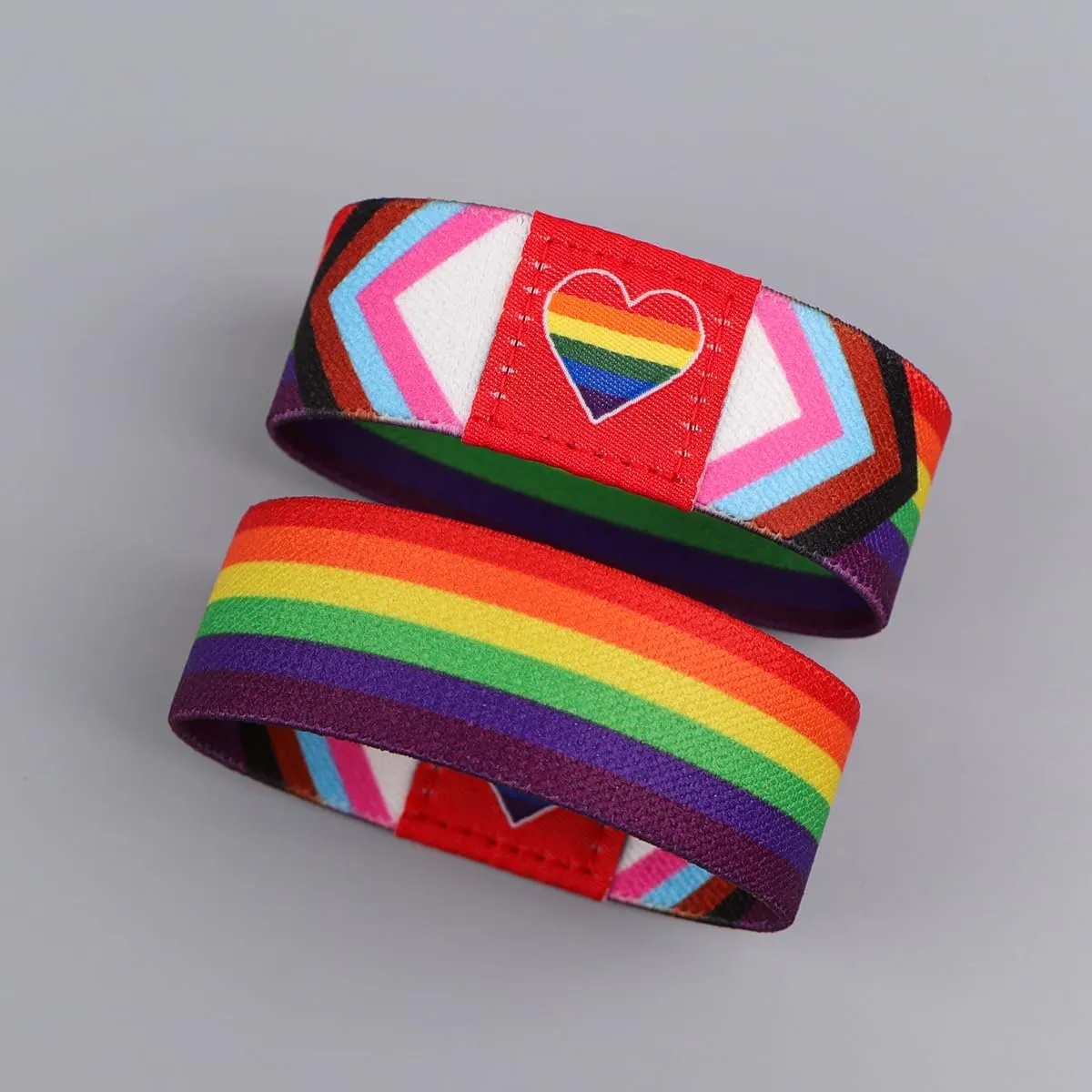 Rainbow LGBT Pride Bracelet for Women Men, Stretch Elastic Band, LGBTQ Wristbands for Pride Month Decorations, Trans Lesbian Accessories Outfits Merch Gifts
