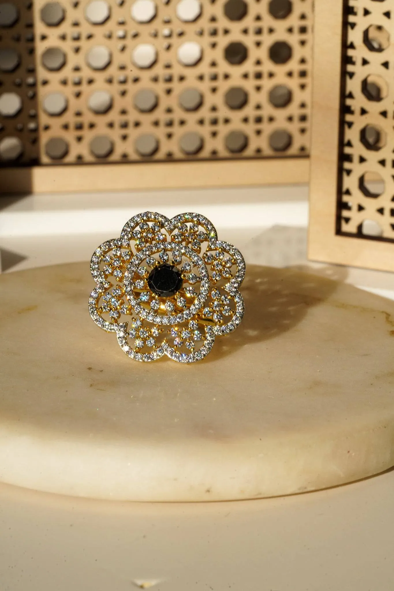 Rida - Floral Adjustable AD Ring