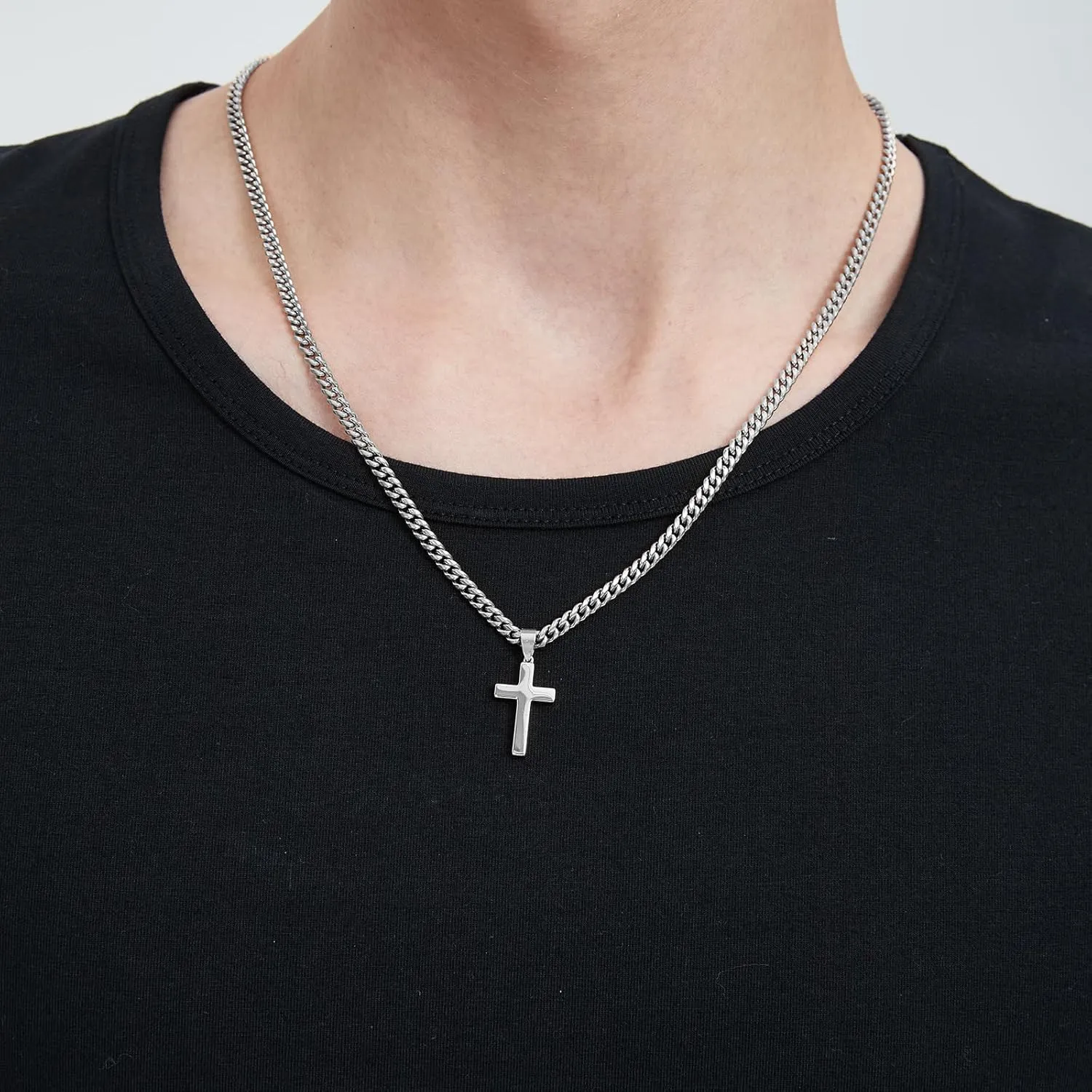 Simple Cross Necklace for Men Women with 18-26 Inch Chunky Cuban Chain, Durable Stainless Steel Black Gold Silver Cross Pendant Necklace for Men Teen Boys Girls with Jewelry Gifts Box