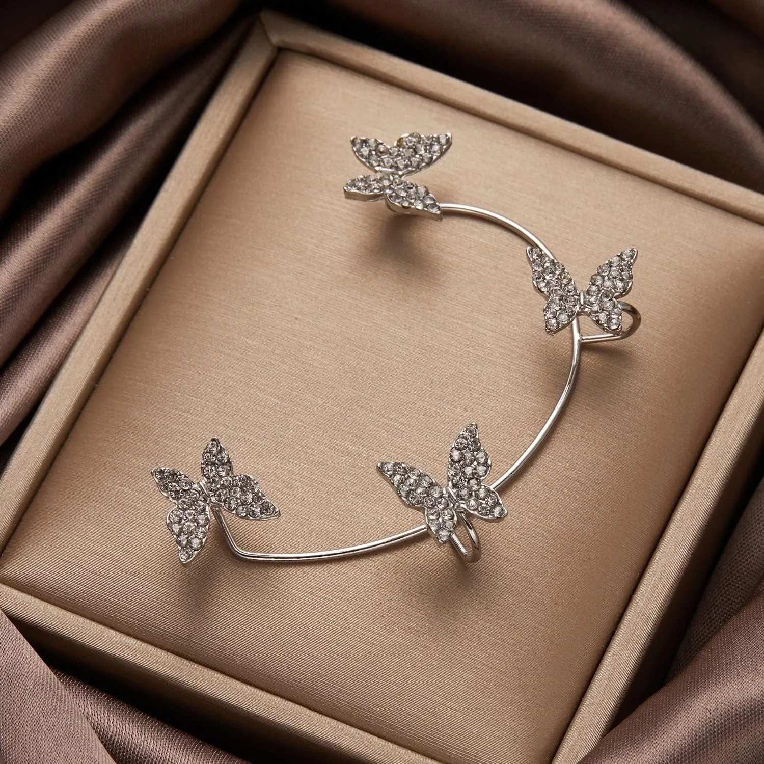 SMDSAZ Shiny Zircon Butterfly Ear Clip Without Piercing Earrings for Women Fashion Wrap EarCuffs Earring Bride Wedding Jewelry (Metal Color : ER21Y1234-1)