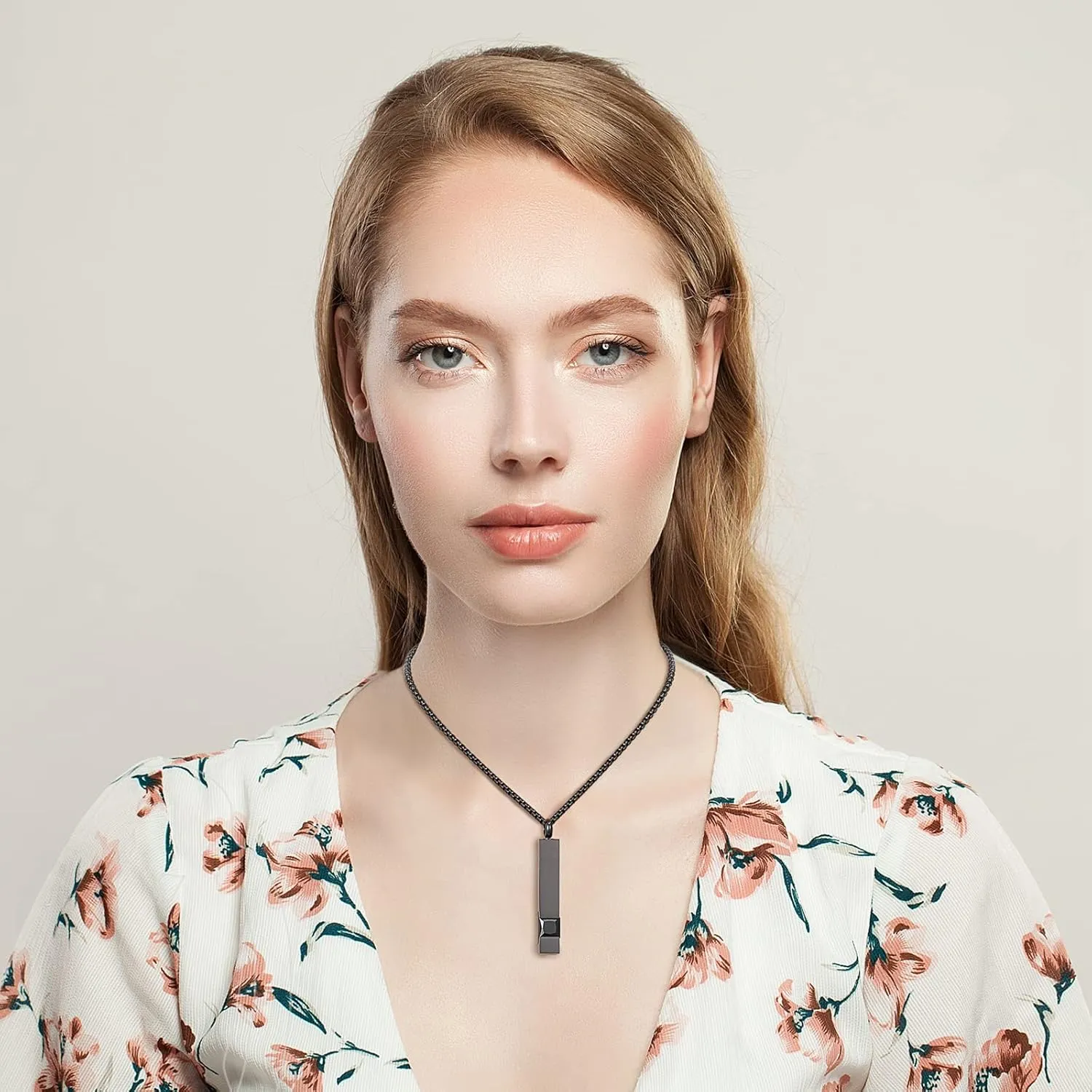 Sureio Cremation Urn Necklace for Ashes for Men Women Mom Memorial Stainless Steel with CZ Necklace Urn Locket Ashes Keepsake Cremation Jewelry