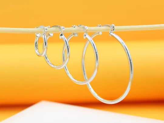 Thin Latch Back Hoop Earrings (K121-122)
