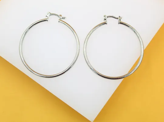 Thin Latch Back Hoop Earrings (K121-122)