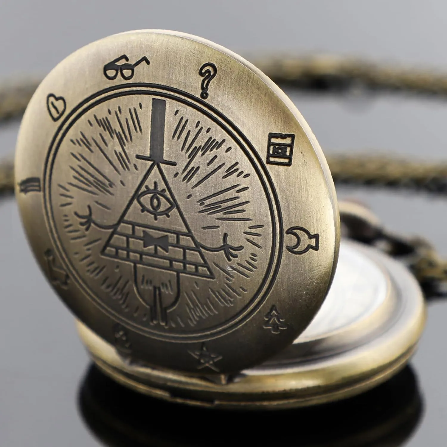 Tiong Vintage Pocket Watch Arabic Numerals Scale Quartz Pocket Watches with Chain Women Men Best Gifts for Birthday Graduation