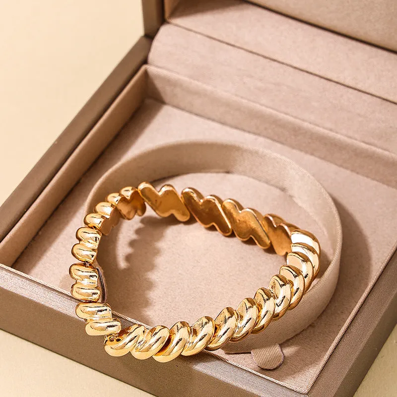 Trendy European Style Vienna Verve Metal Bracelet - Lightweight Luxury Design