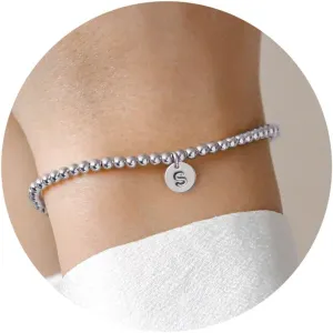 Turandoss Gold Initial Bracelet for Women - Dainty Gold Plated Letter A-Z Charm Disc Bracelet for Women Trendy, Womens Gold Jewelry Beaded Bracelet Gifts