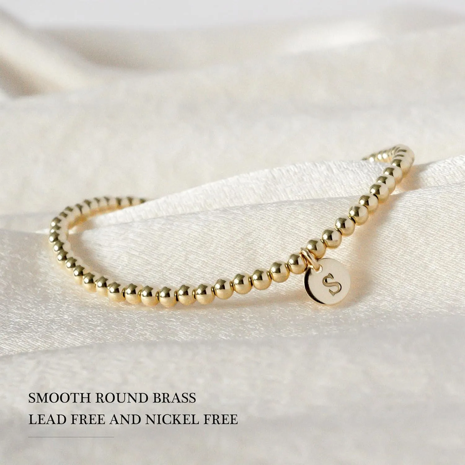 Turandoss Gold Initial Bracelet for Women - Dainty Gold Plated Letter A-Z Charm Disc Bracelet for Women Trendy, Womens Gold Jewelry Beaded Bracelet Gifts