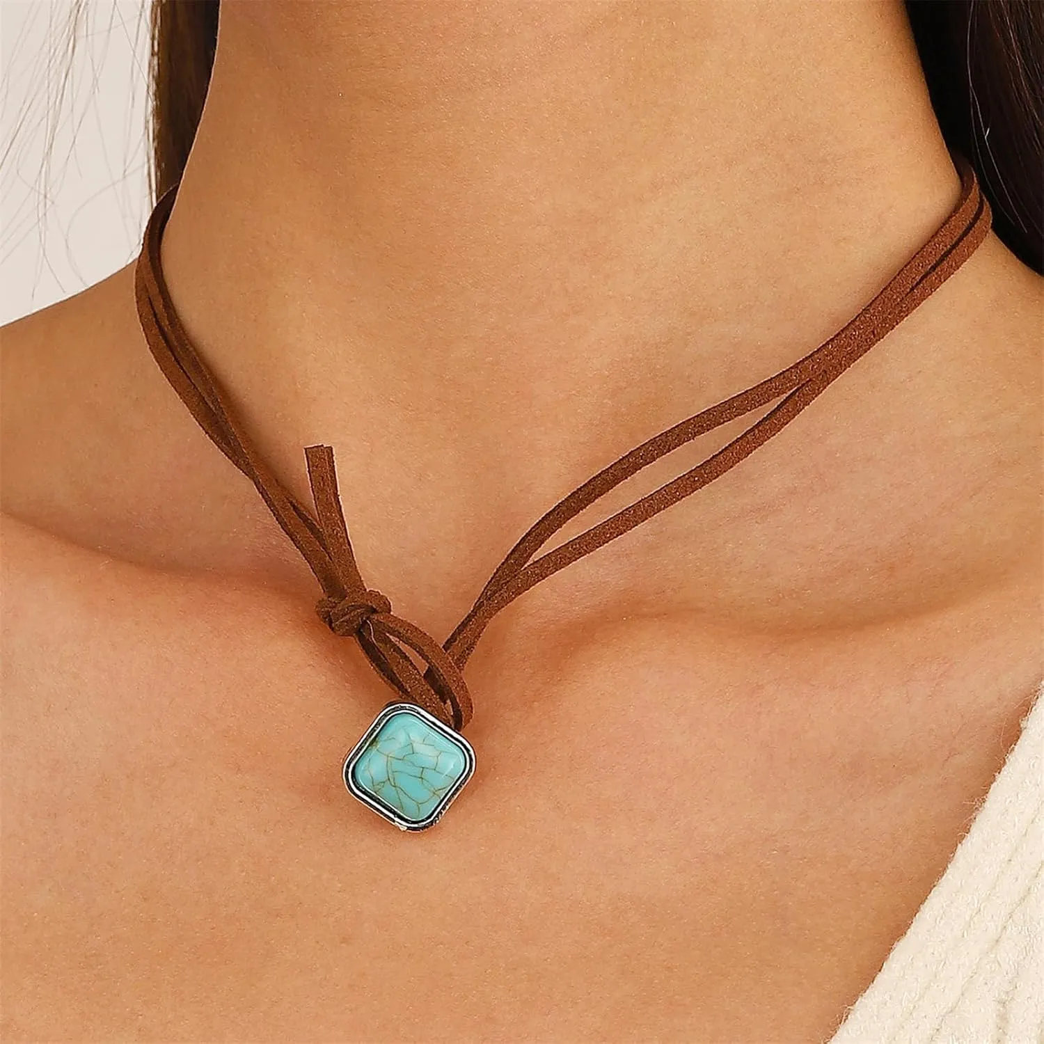 Turquoise Choker Necklace Handmade Layered Boho Minimalist Western Beaded Turquoises Heart Bar Pendant Necklace lightning Jewelry for Women
