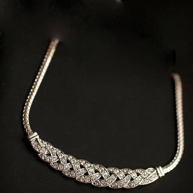 women necklace girl jewellery Fashion Jewelry Pendant Chain Crystal Choker Charm Bib Necklace vintage chain ornamentation kolye